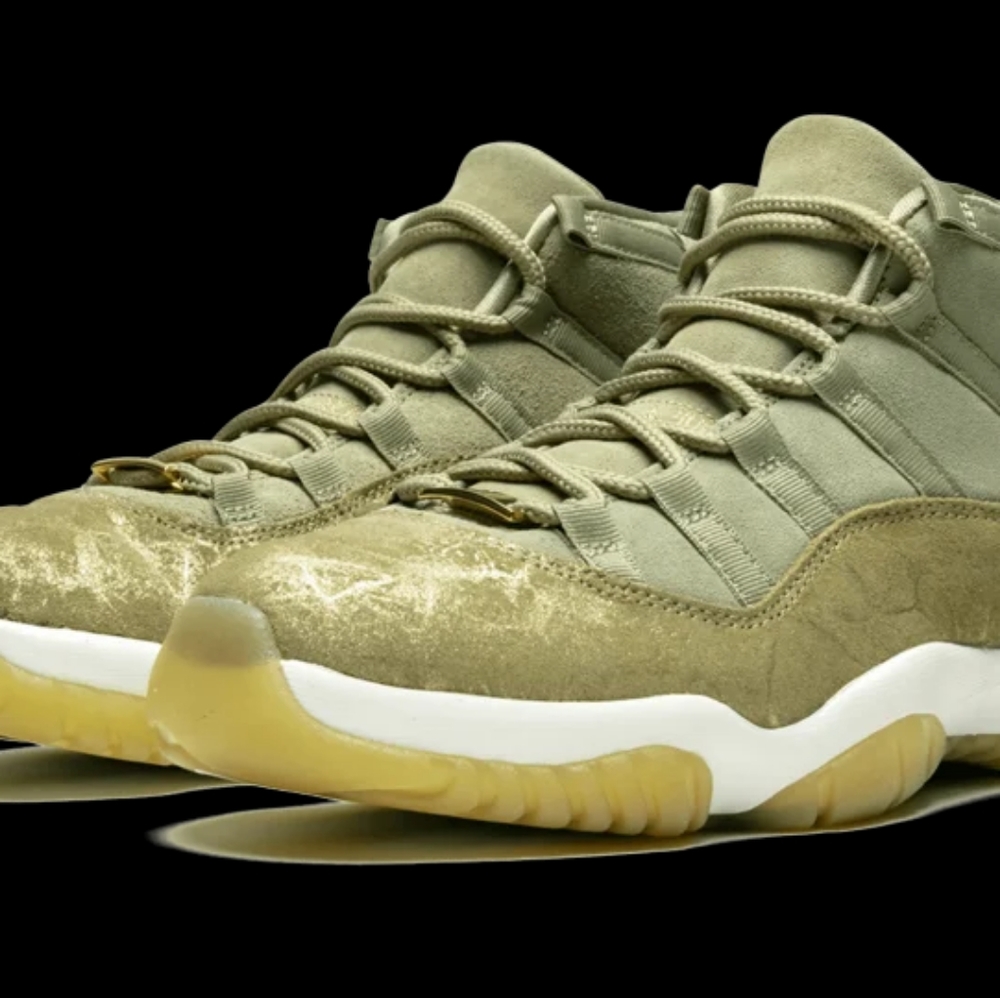7.5 Air Jordan 11 Retro